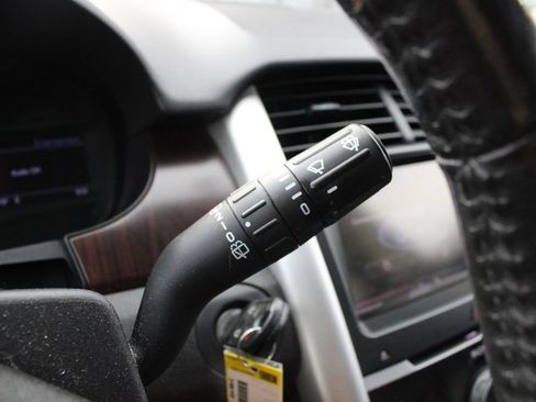 Used 2013 Ford Edge Limited AWD/4WD image 13