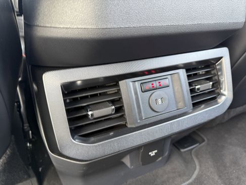 Used 2026 Ford F450 Platinum w/ FX4 Off-Road Package image 30