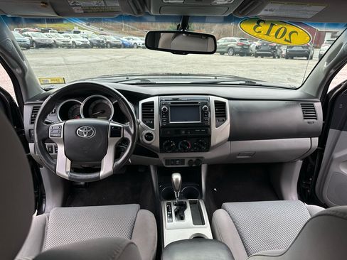Used 2013 Toyota Tacoma 4x4 Double Cab image 10