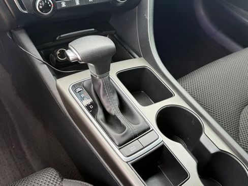 Used 2020 Kia Optima LX FWD image 19