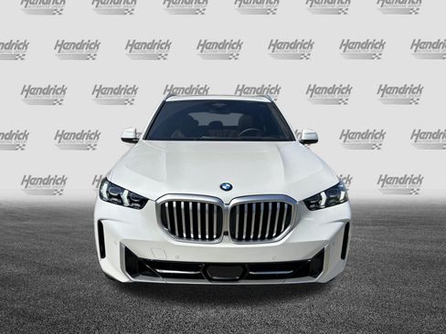Used 2026 BMW X5 xDrive40i w/ Premium Package AWD/4WD image 3