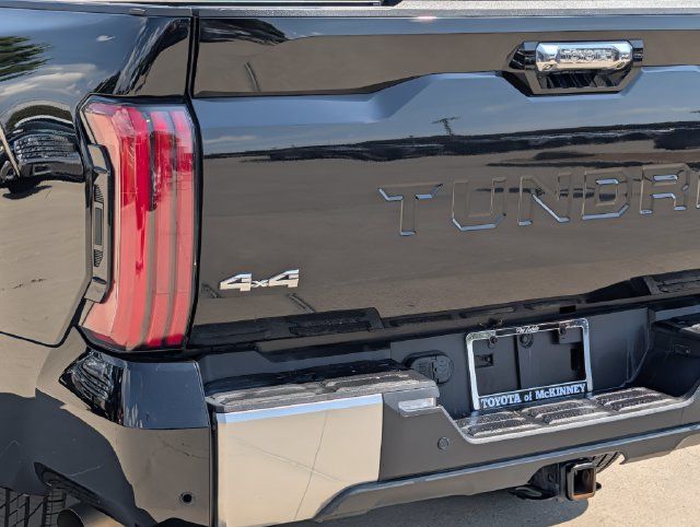 Used 2024 Toyota Tundra Limited AWD/4WD image 8