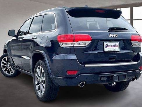 Used 2018 Jeep Grand Cherokee Overland image 4