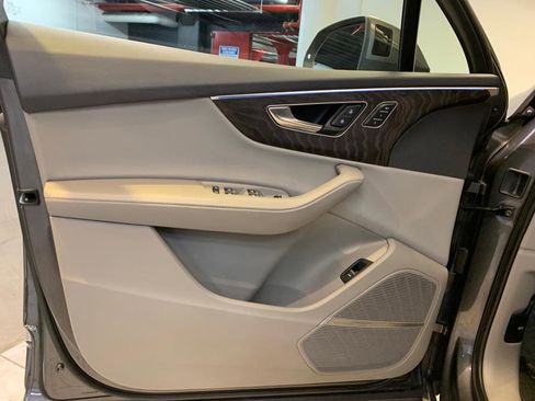 Used 2022 Audi Q7 3.0T Premium Plus w/ Premium Plus Package image 14