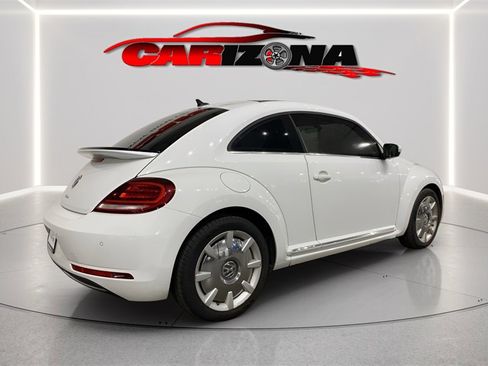 Used 2019 Volkswagen Beetle 2.0T SE image 3