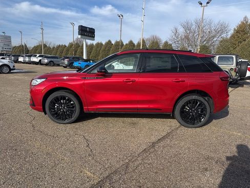 New 2026 Lincoln Corsair Reserve w/ Jet Appearance Package image 4