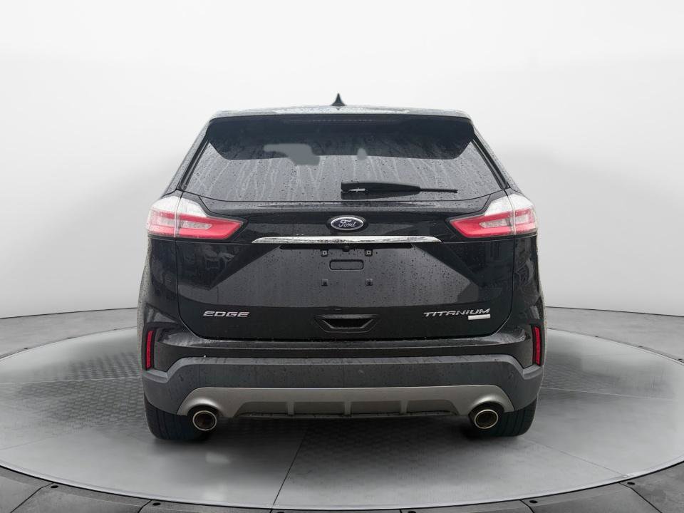 Used 2019 Ford Edge Titanium w/ Cold Weather Package AWD/4WD image 6