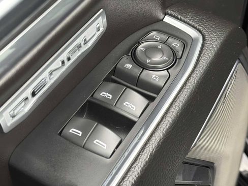 Used 2024 GMC Sierra 1500 Denali image 19