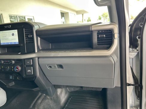 Used 2025 Ford F350 XL w/ XL Driver Assist Package AWD/4WD image 25