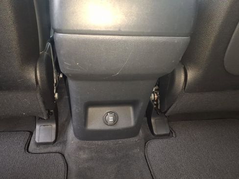 Used 2021 Kia Telluride S image 9