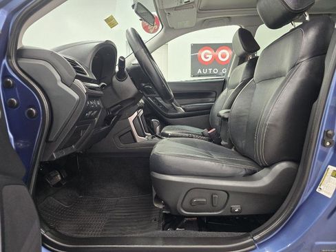 Used 2017 Subaru Forester 2.5i Touring w/ Protection Package #2 AWD/4WD image 11