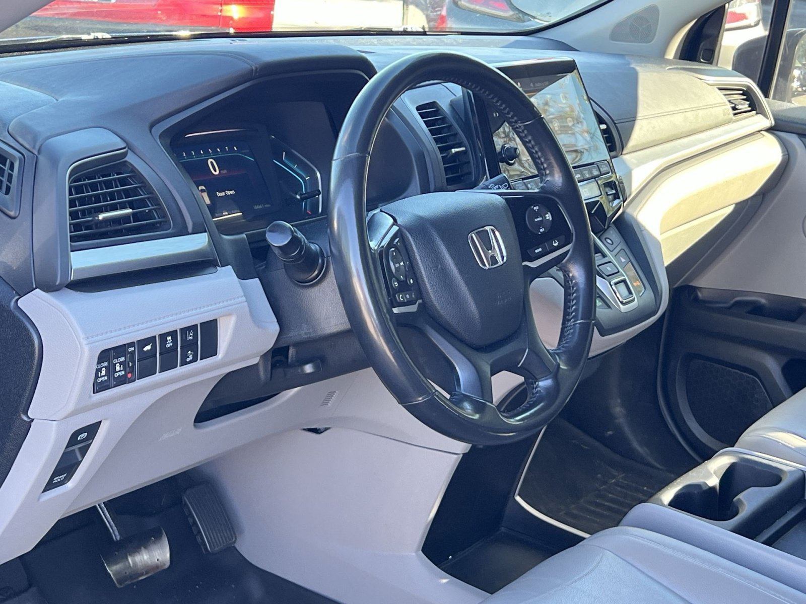 Used 2018 Honda Odyssey EX-L image 17
