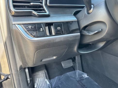 Used 2024 Kia Sportage X-Line w/ X-Line Premium Package AWD/4WD image 32