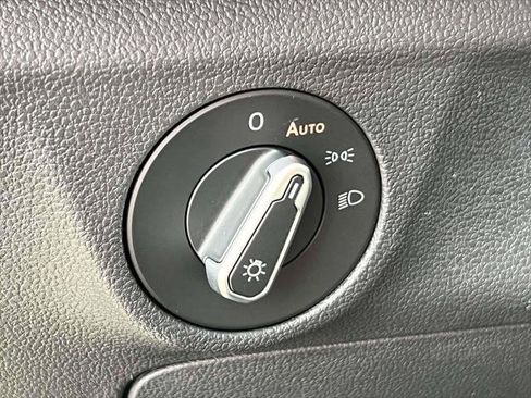 Used 2022 Volkswagen Jetta S image 19