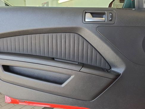 Used 2012 Ford Mustang Boss 302 w/ Boss 302 Accessory Pkg image 25