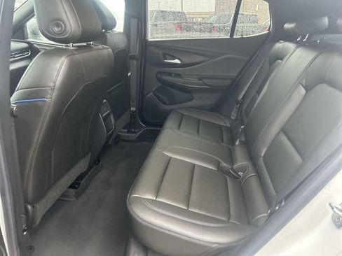 Used 2024 Buick Envista Sport Touring w/ Convenience I Package image 23