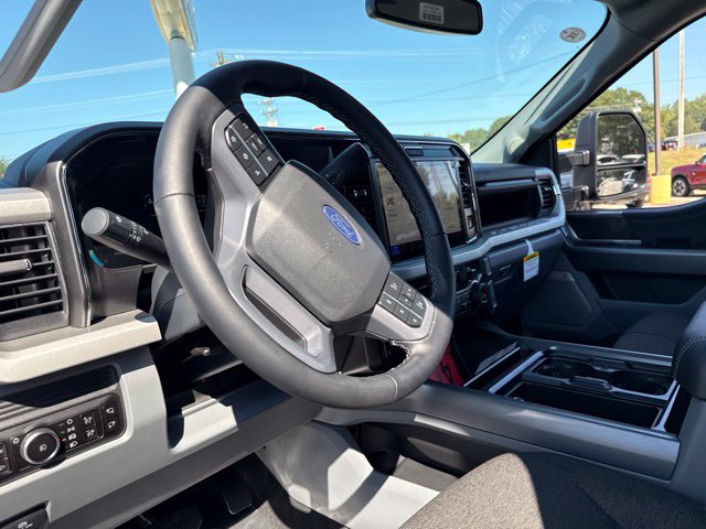 New 2027 Ford F250 XLT w/ XLT Premium Package AWD/4WD image 25