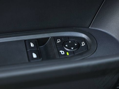 New 2026 MINI Cooper 2-Door Hardtop FWD image 17