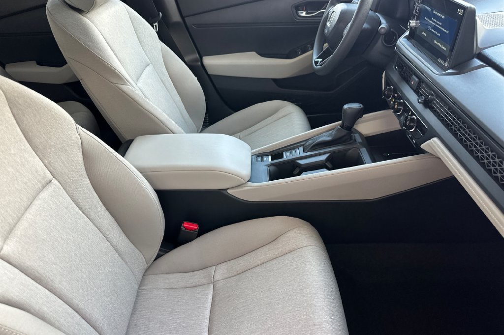 New 2026 Honda Accord LX image 16