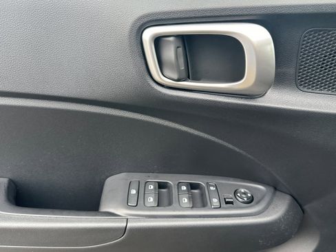 New 2026 Hyundai Venue SEL image 11