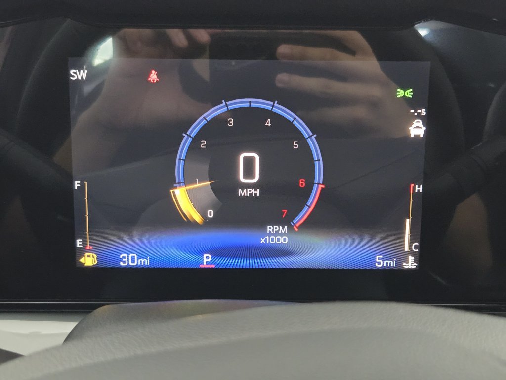 New 2026 Chevrolet Trax LT w/ LT Convenience Package FWD image 17