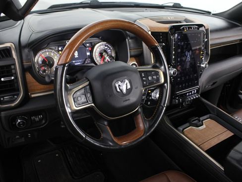 Used 2021 RAM 1500 Limited AWD/4WD image 10