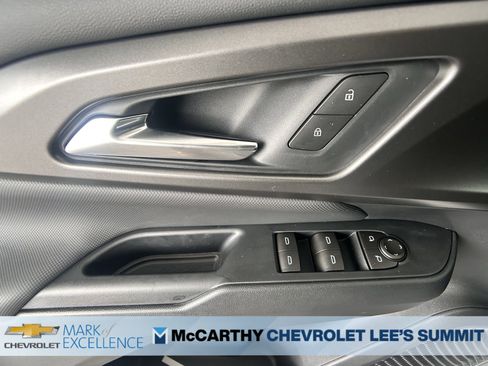 New 2026 Chevrolet Equinox EV LT w/ Comfort Package image 15