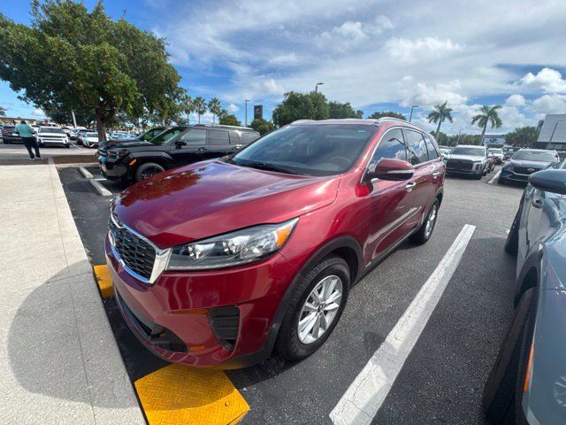 Used 2020 Kia Sorento LX w/ LX I4 Convenience Package AWD/4WD image 1