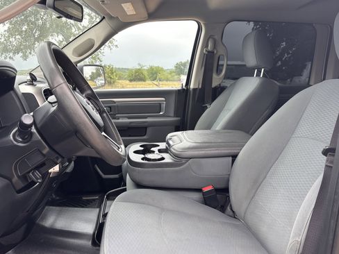Used 2018 RAM 2500 SLT AWD/4WD image 12