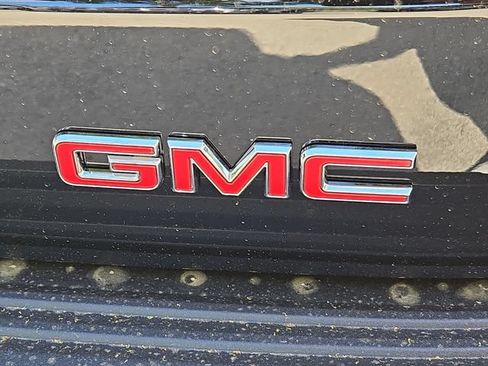 New 2026 GMC Yukon Denali w/ Denali Reserve Package AWD/4WD image 22