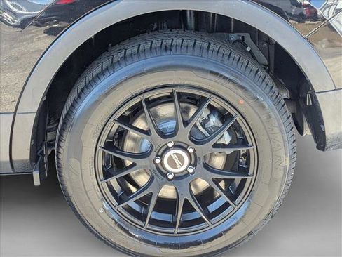 Used 2019 Ford Explorer FWD image 21