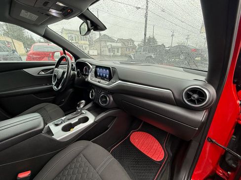 Used 2019 Chevrolet Blazer LT image 20