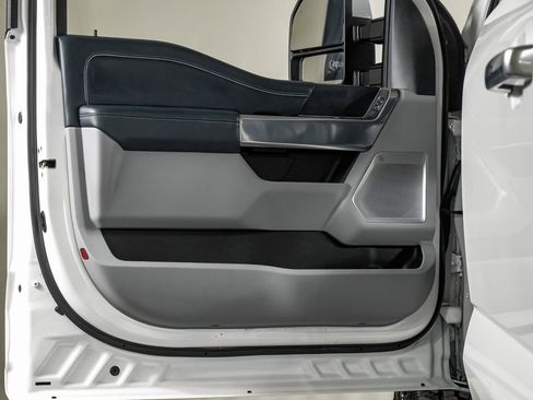 Used 2024 Ford F350 Limited w/ FX4 Off-Road Package image 34