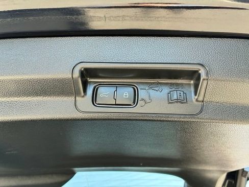 Certified 2023 Ford Explorer XLT w/ Equipment Group 202A AWD/4WD image 12