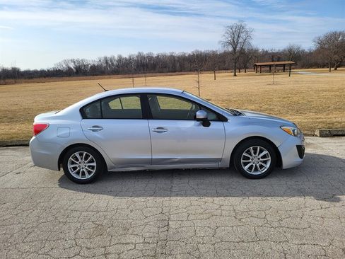 Used 2013 Subaru Impreza 2.0i Premium w/ Popular Pkg 2 image 6