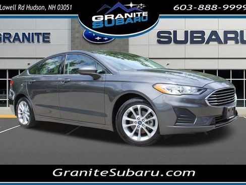 Used 2020 Ford Fusion SE FWD image 1