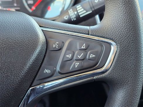 Used 2017 Chevrolet Cruze LT image 32