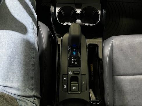 Certified 2023 Toyota Prius XLE FWD image 20