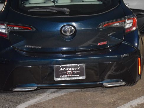 Used 2020 Toyota Corolla XSE FWD image 40