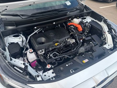 Used 2024 Toyota RAV4 SE w/ Convenience Package image 48