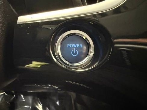 Used 2021 Toyota Prius Prime Limited w/ Carpet Mat Package (TMS) image 37