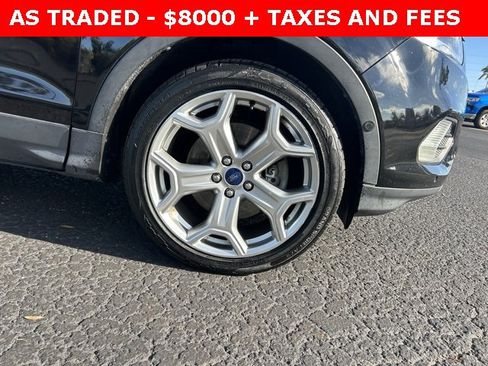 Used 2018 Ford Escape Titanium image 8