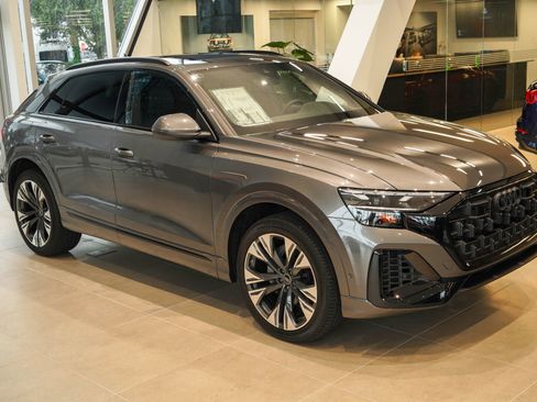 New 2025 Audi Q8 Premium Plus image 2