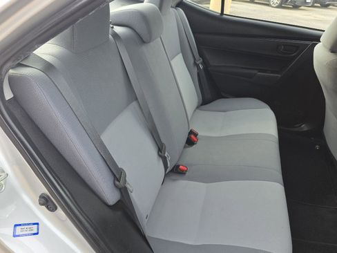 Used 2019 Toyota Corolla L image 27