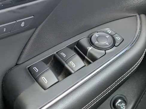Used 2023 Buick Envision Essence w/ Sport Touring Package AWD/4WD image 29