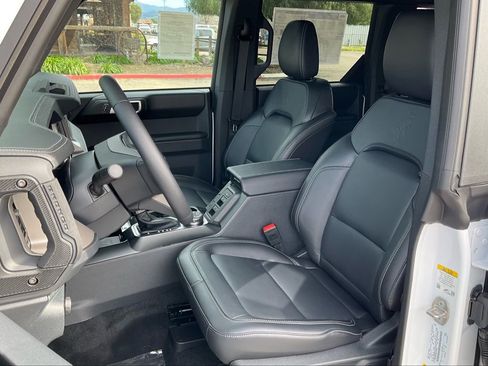 New 2025 Ford Bronco Outer Banks image 63