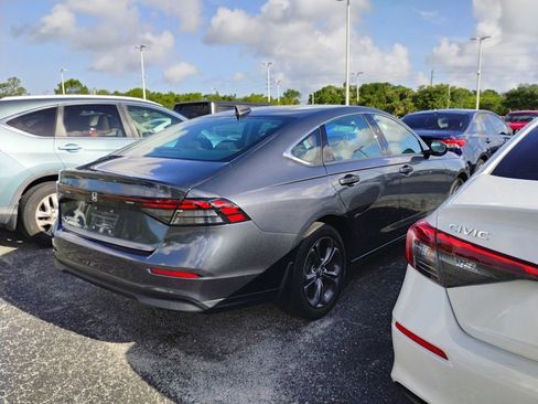 Used 2023 Honda Accord EX image 2