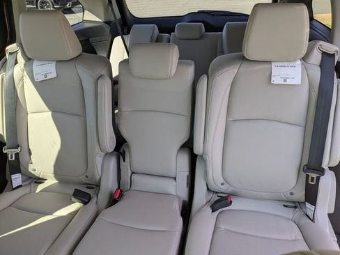 Certified 2026 Honda Odyssey EX-L image 28