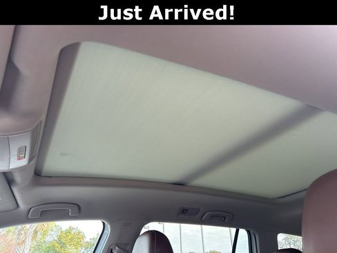 Used 2021 Volkswagen Atlas SE image 24