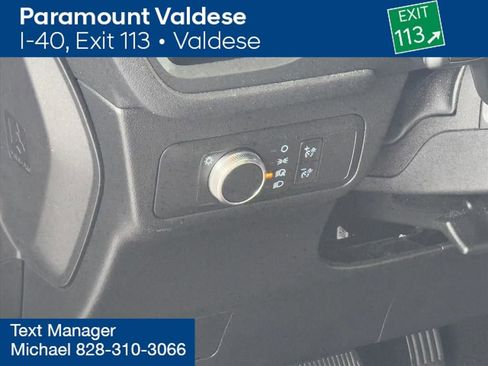 Used 2021 Ford Escape SE w/ SE Sport Appearance Package image 7